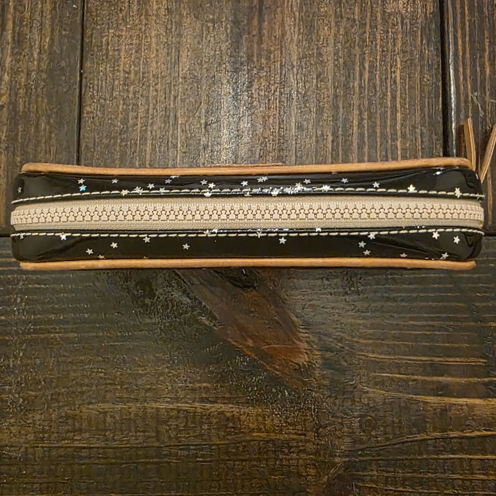 Consuela Black Star Wallet - Picture 5 of 5